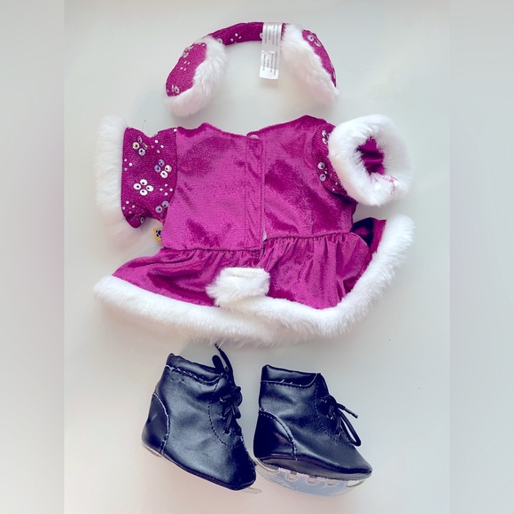 Build-A-Bear Outfit, Ear Warmers and Ice Skates - Picture 2 of 7